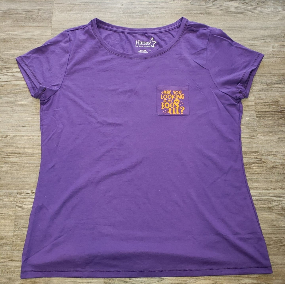 🚨 Gently used Halloween shirt - Picture 2 of 2